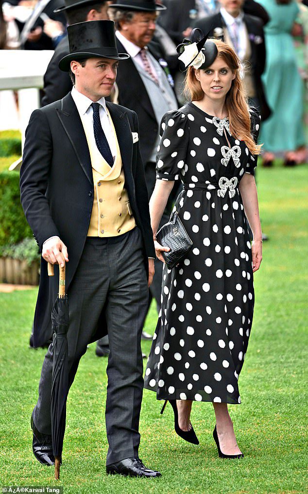 The King was replaced in the royal procession by the Duke of Kent, followed by Princess Beatrice.  The Ascot stunned in a polka-dotted dress that resembled the dress Princess Diana wore in 1988