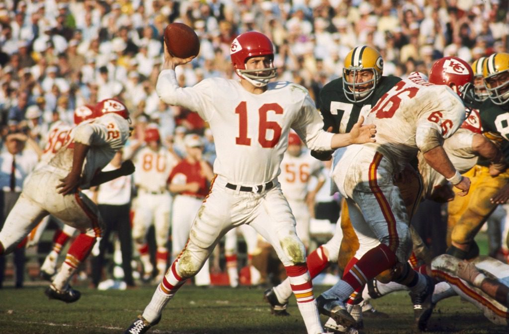 Len Dawson fired a pass against the Green Bay Packers during Super Bowl I on January 15, 1967 in Los Angeles.